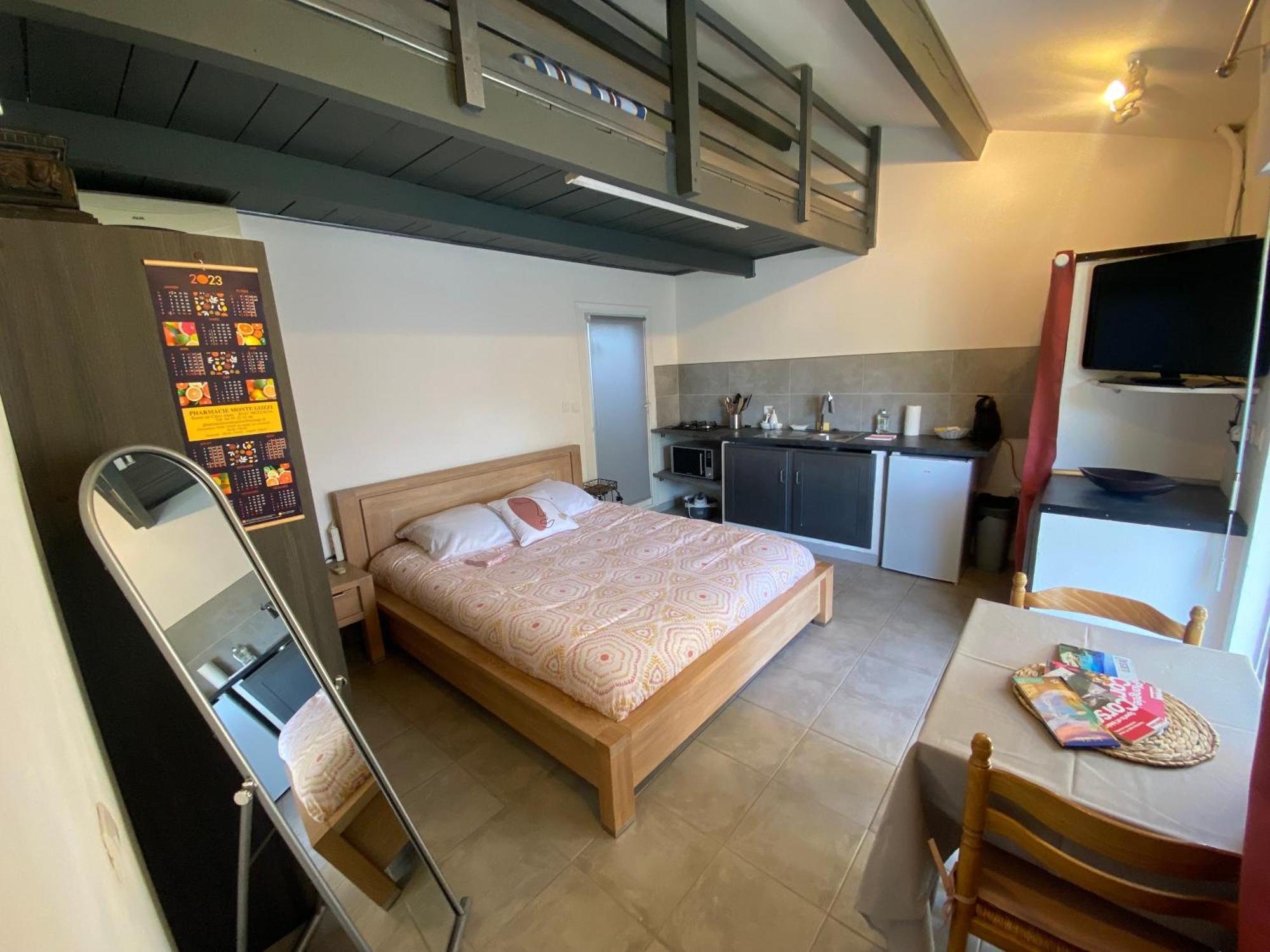 Proche Ajaccio Maisonnette Independante 4 Personnes Au Calme Alata Bagian luar foto